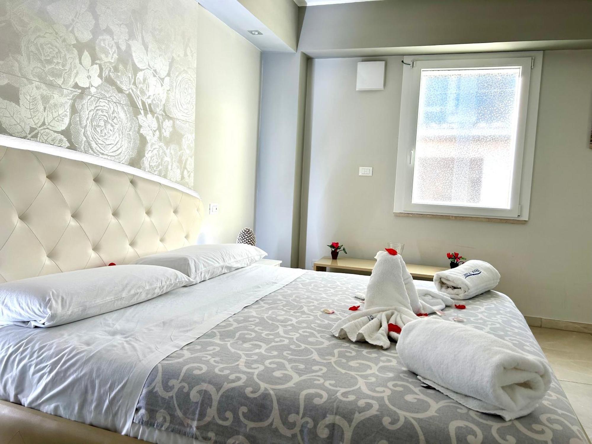 Vista Mare Apartments Giardini Naxos Rum bild